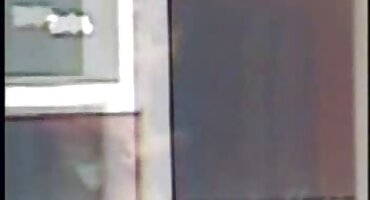 coi phim sex lồng tiếng Người phụ nữ gầy liếm vòi nước cho đến khi nó phát sex áo dài sáng và kích thích nó.